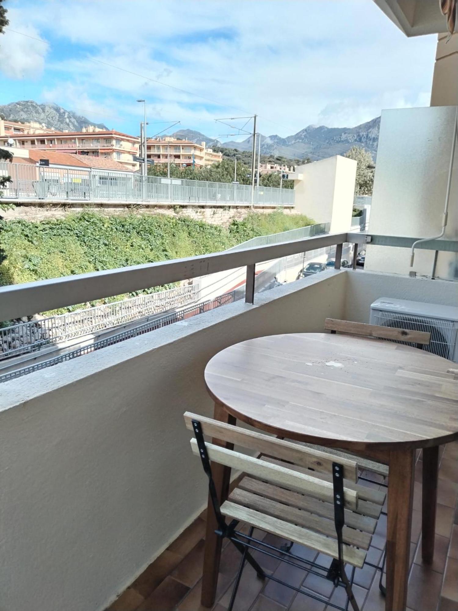 Studio Avec Coin Nuit Roquebrune-Cap-Martin Exterior photo